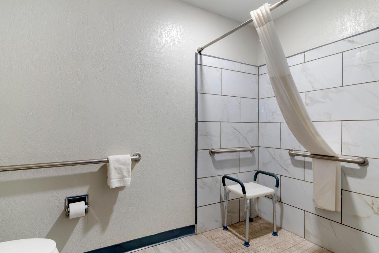 Quality Inn Newnan - Atlanta South Buitenkant foto