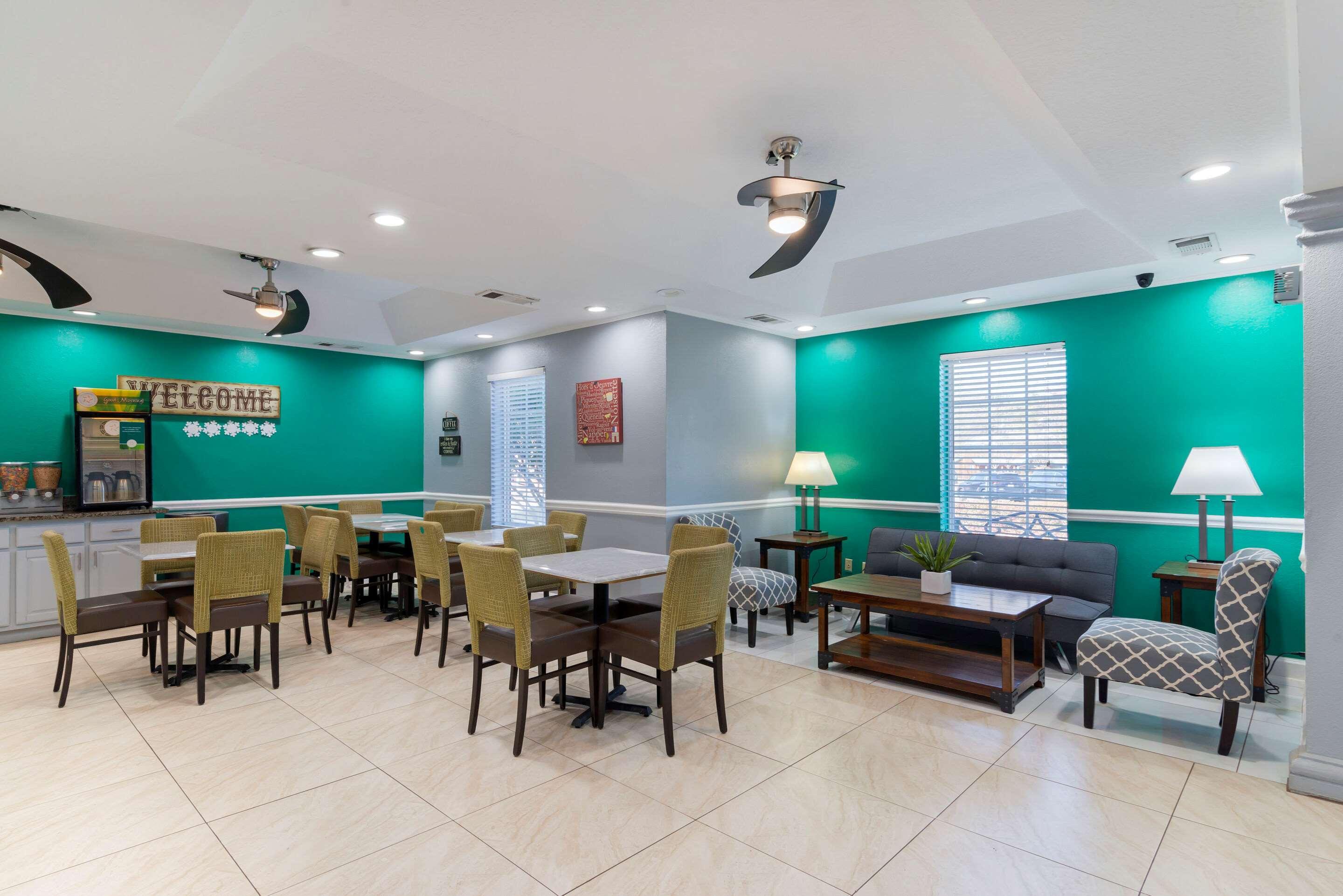 Quality Inn Newnan - Atlanta South Buitenkant foto
