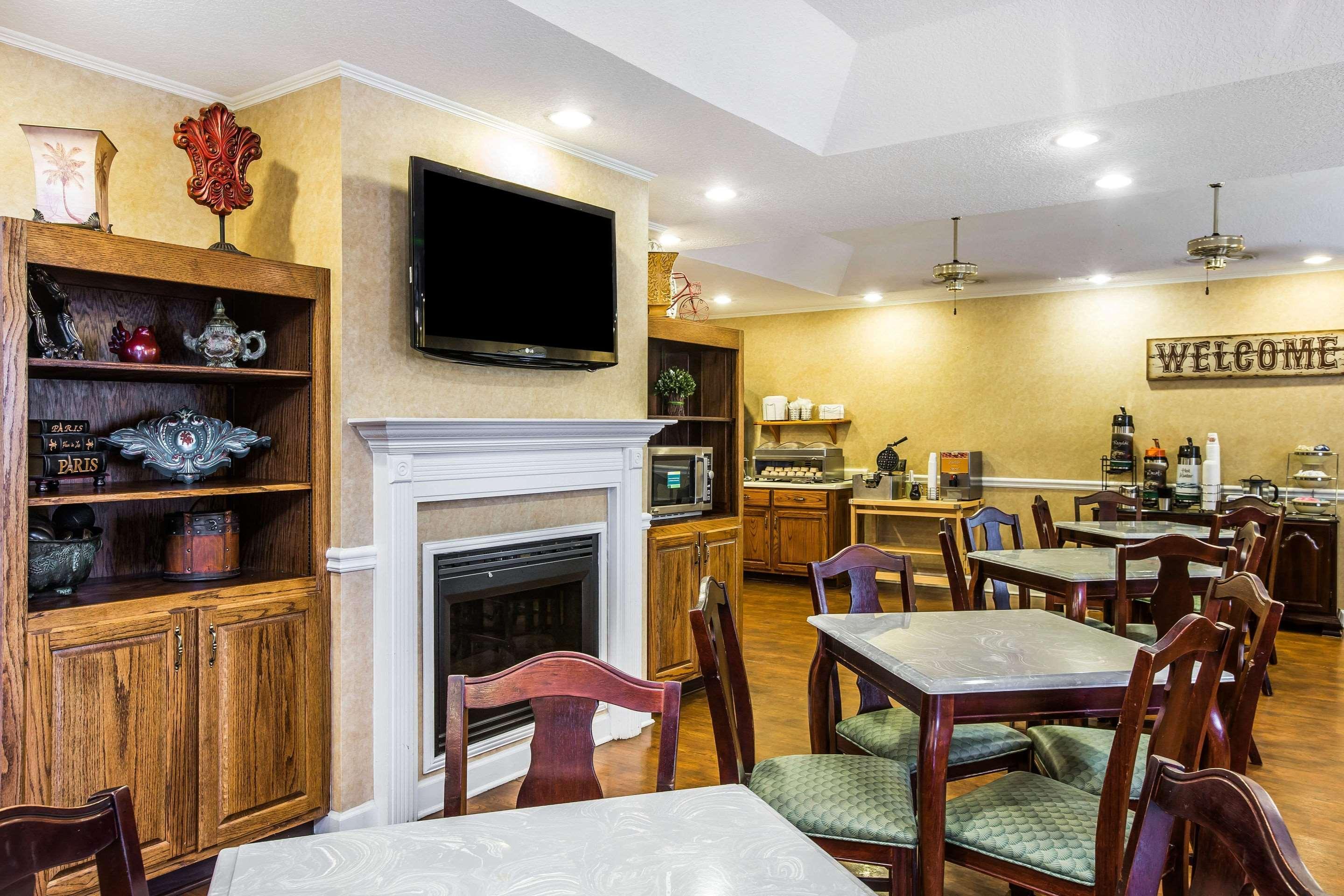 Quality Inn Newnan - Atlanta South Buitenkant foto